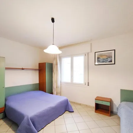 Bright And Comfortable In Apartmán