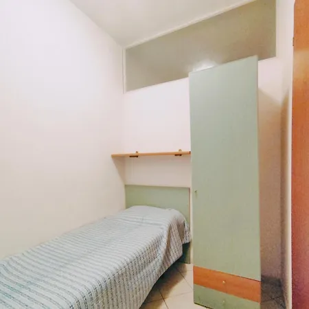 Apartman Bright And Comfortable In
