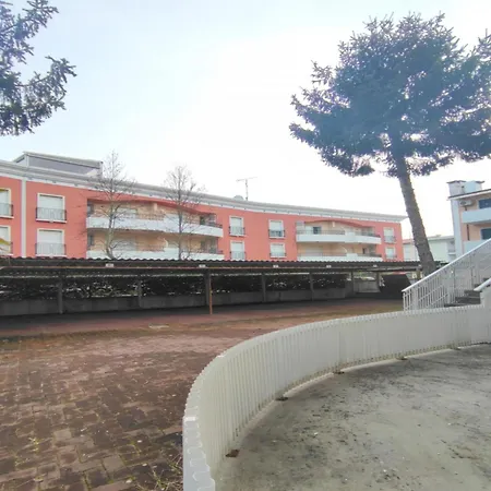 Apartment Bright And Comfortable In Bibione