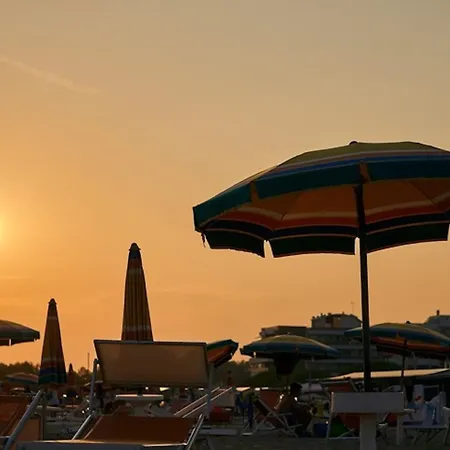 Bright And Comfortable In Apartman Bibione